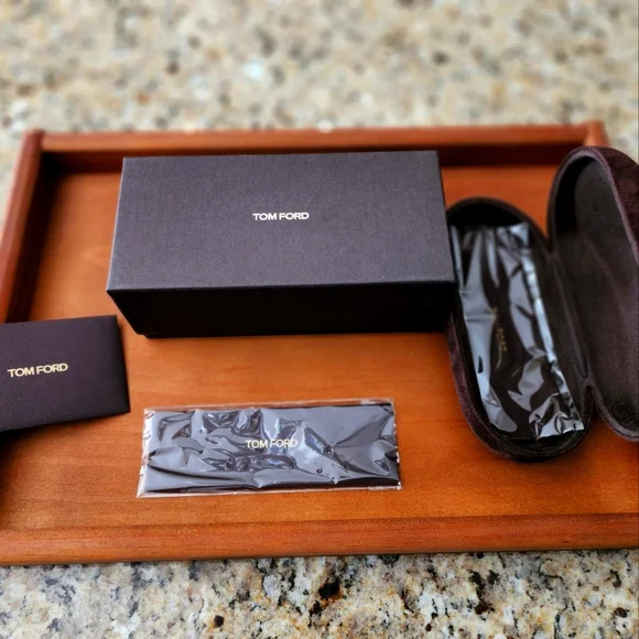Tom Ford | Accessories | Tom Ford Black Hard Velvet Case For  display picture 3